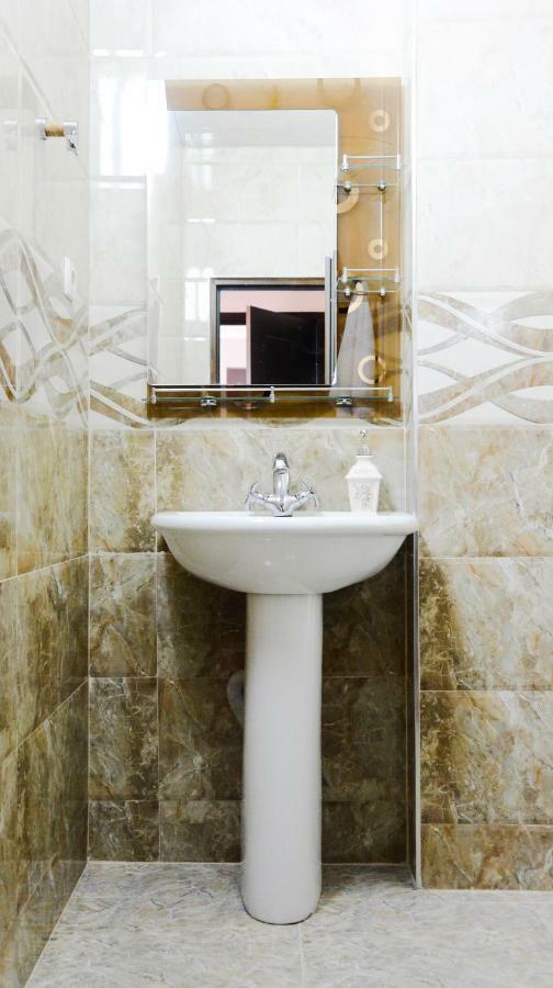Bellis Hotel Tbilisi Luaran gambar